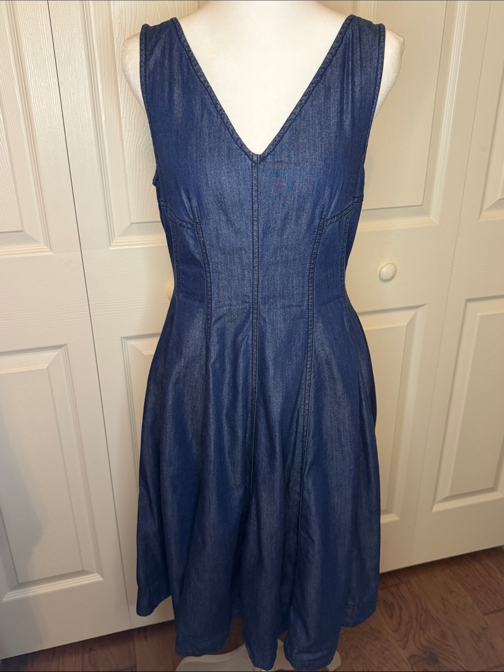 HOLDING HORSES Sleeveless V-Neck Denim Midi Dress in Dark Blue